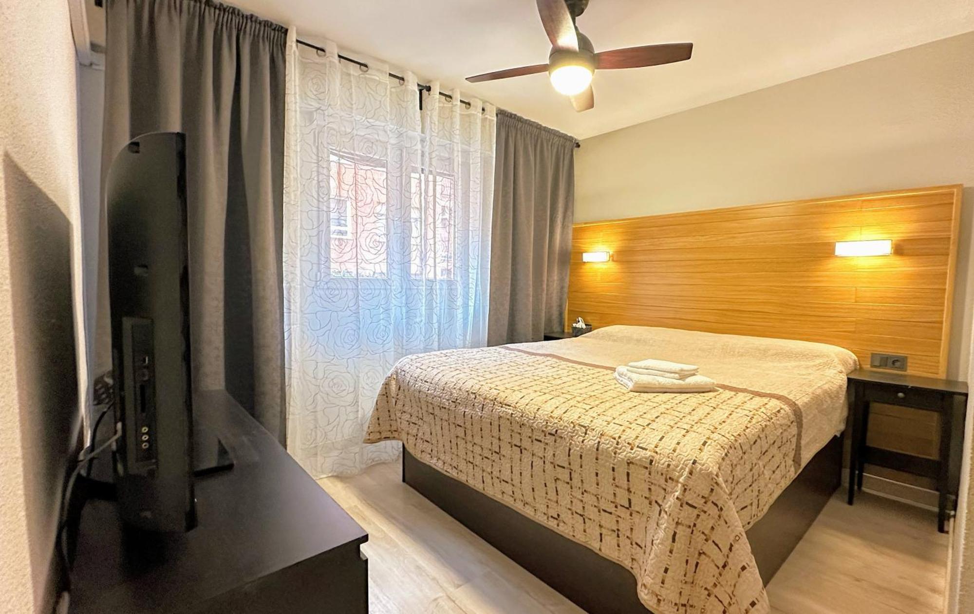 ולנסיה Apartment Monfort מראה חיצוני תמונה