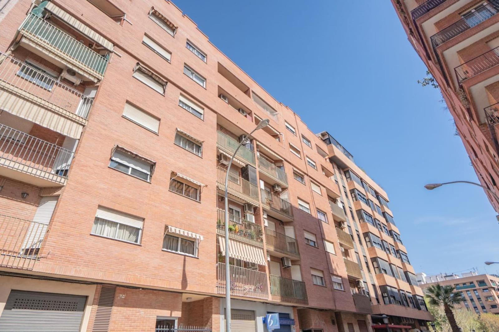 ולנסיה Apartment Monfort מראה חיצוני תמונה