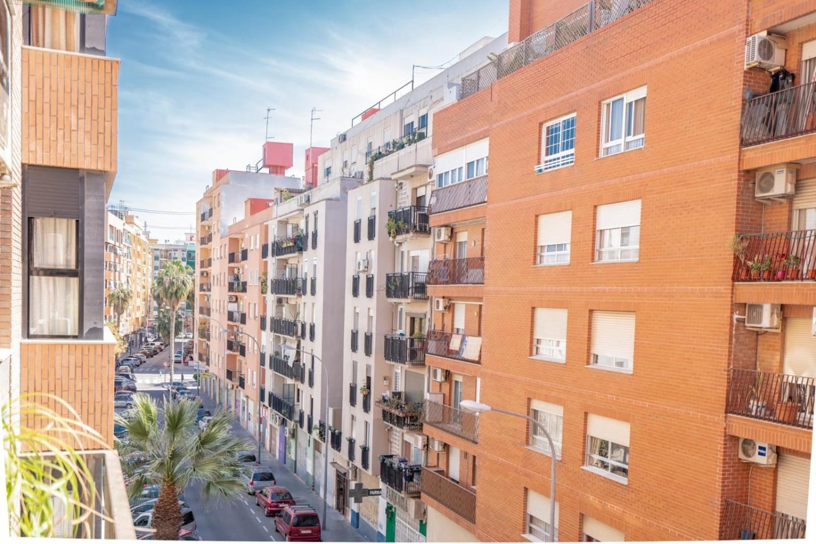 ולנסיה Apartment Monfort מראה חיצוני תמונה